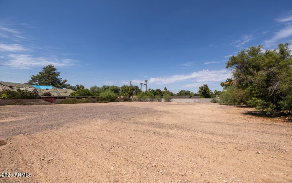 5516 N 24th Street -