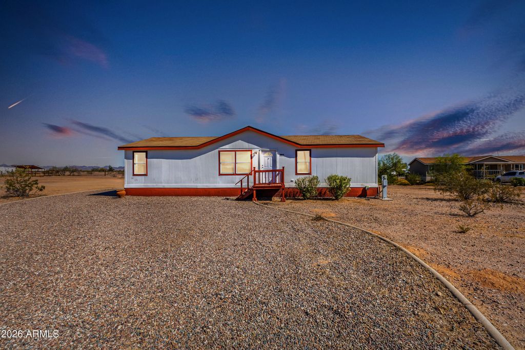 Photo of 40946 W Montebello Avenue, Tonopah, AZ 85354 (MLS # 6999452)