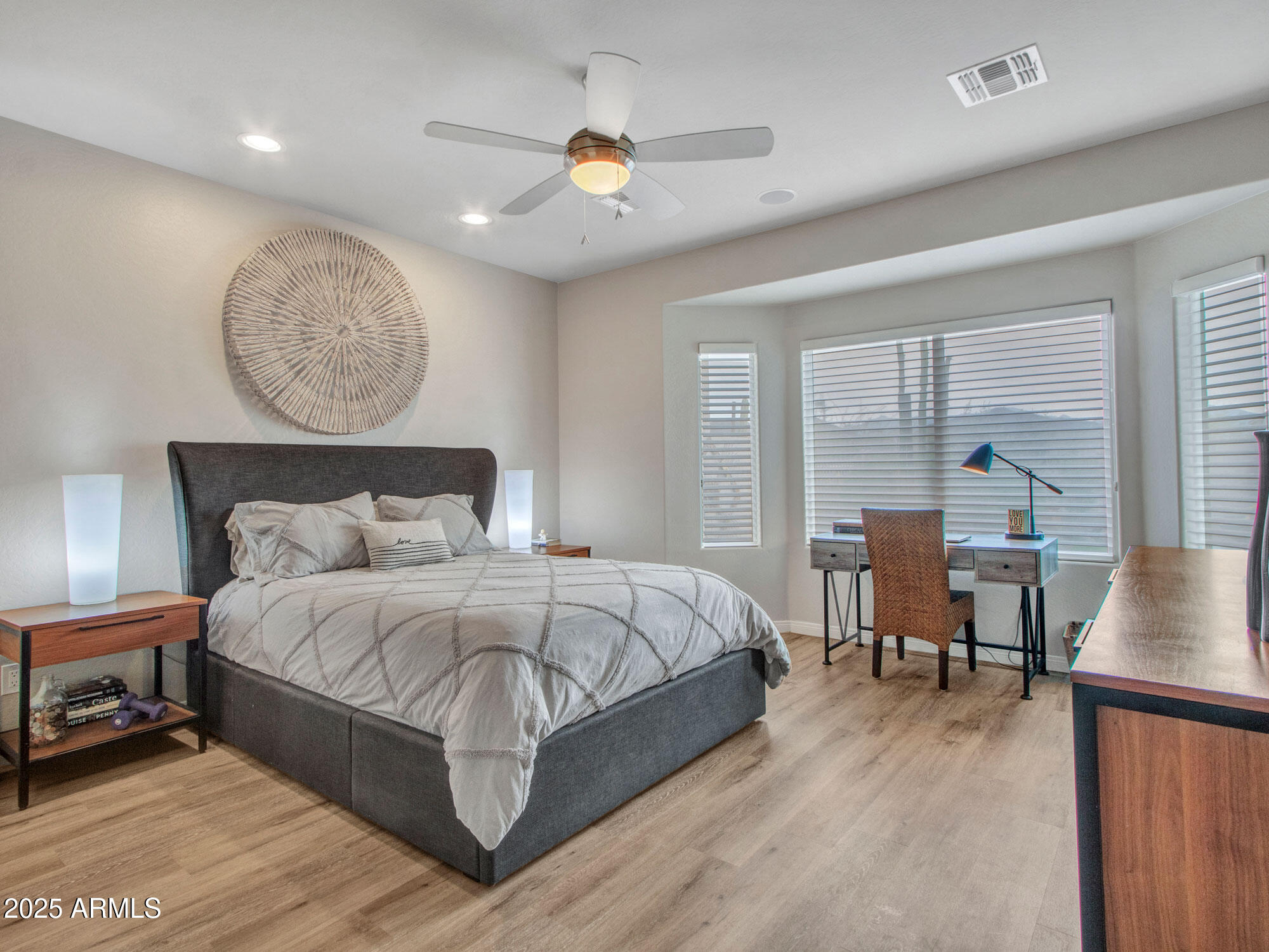 Goodyear, Arizona 85338, United States, 2 Bedrooms Bedrooms, ,2 BathroomsBathrooms,Residential,Pending,12669