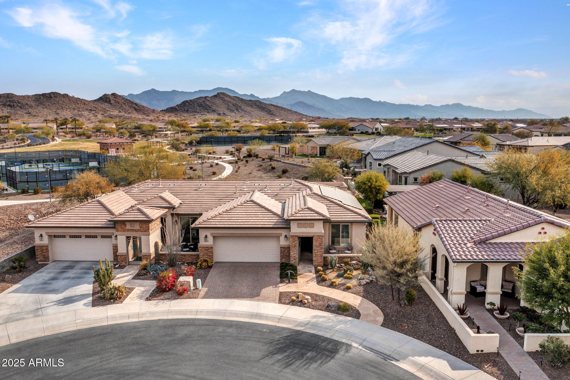 Goodyear, Arizona 85338, United States, 2 Bedrooms Bedrooms, ,2 BathroomsBathrooms,Residential,Pending,12669