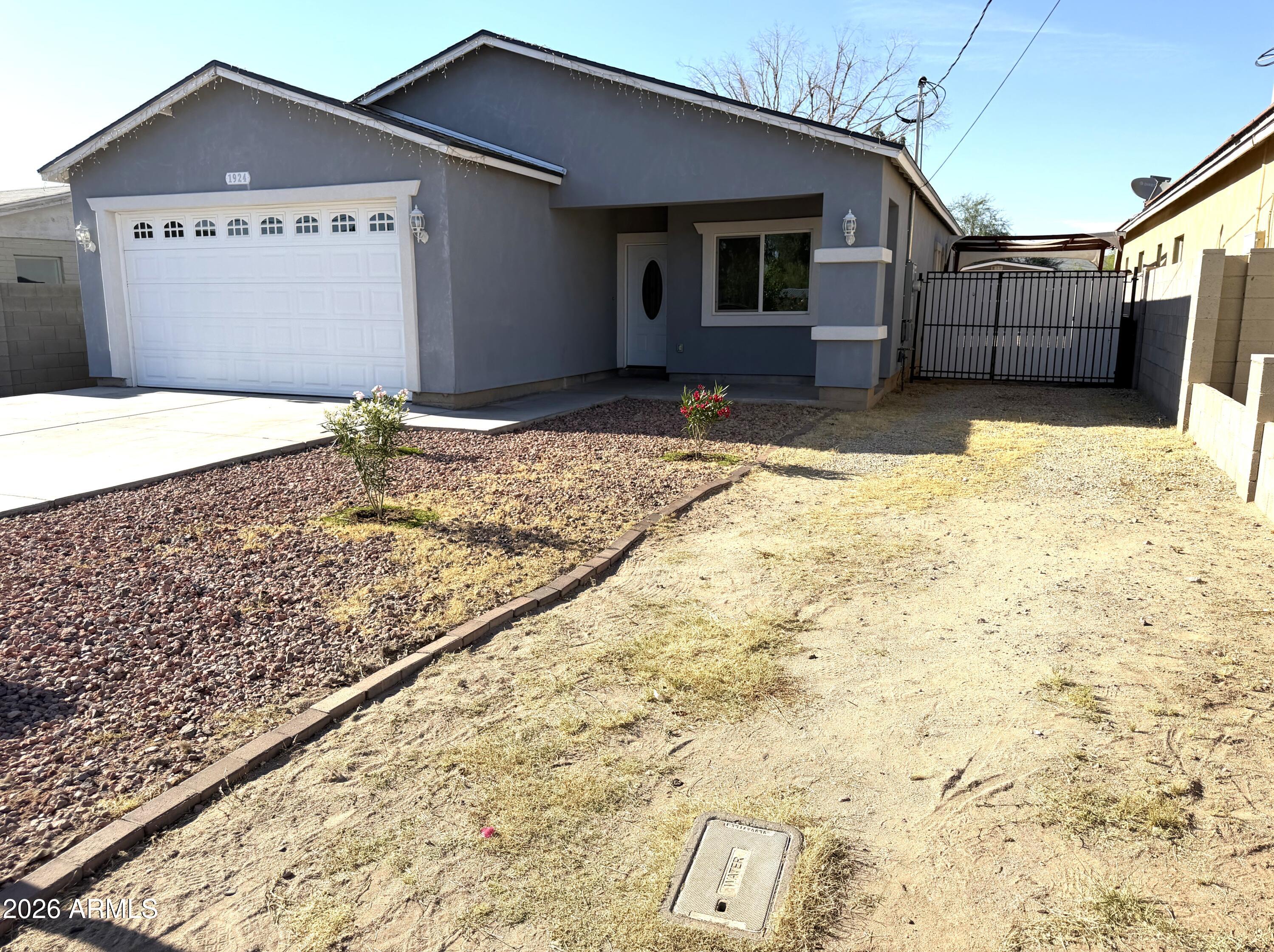 1924 W LAWRENCE Road