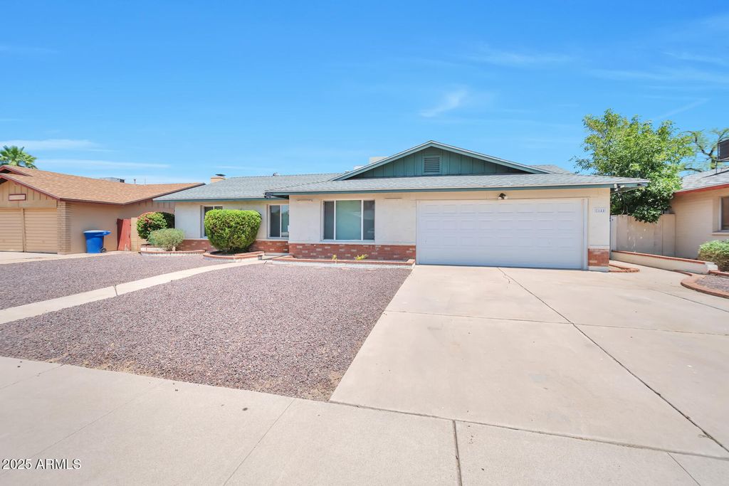 Photo of 1644 E Broadmor Drive, Tempe, AZ 85282 (MLS # 6914625)