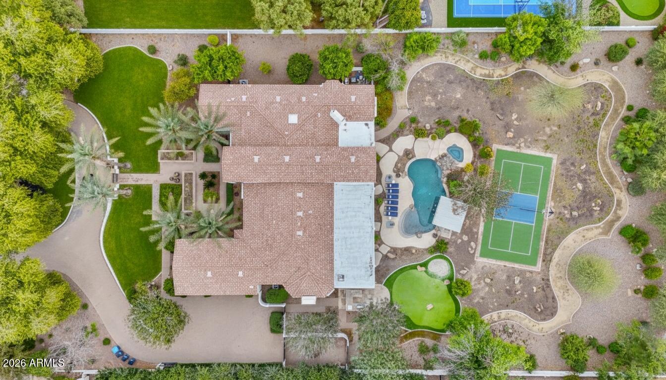 7475 E JACKRABBIT Road