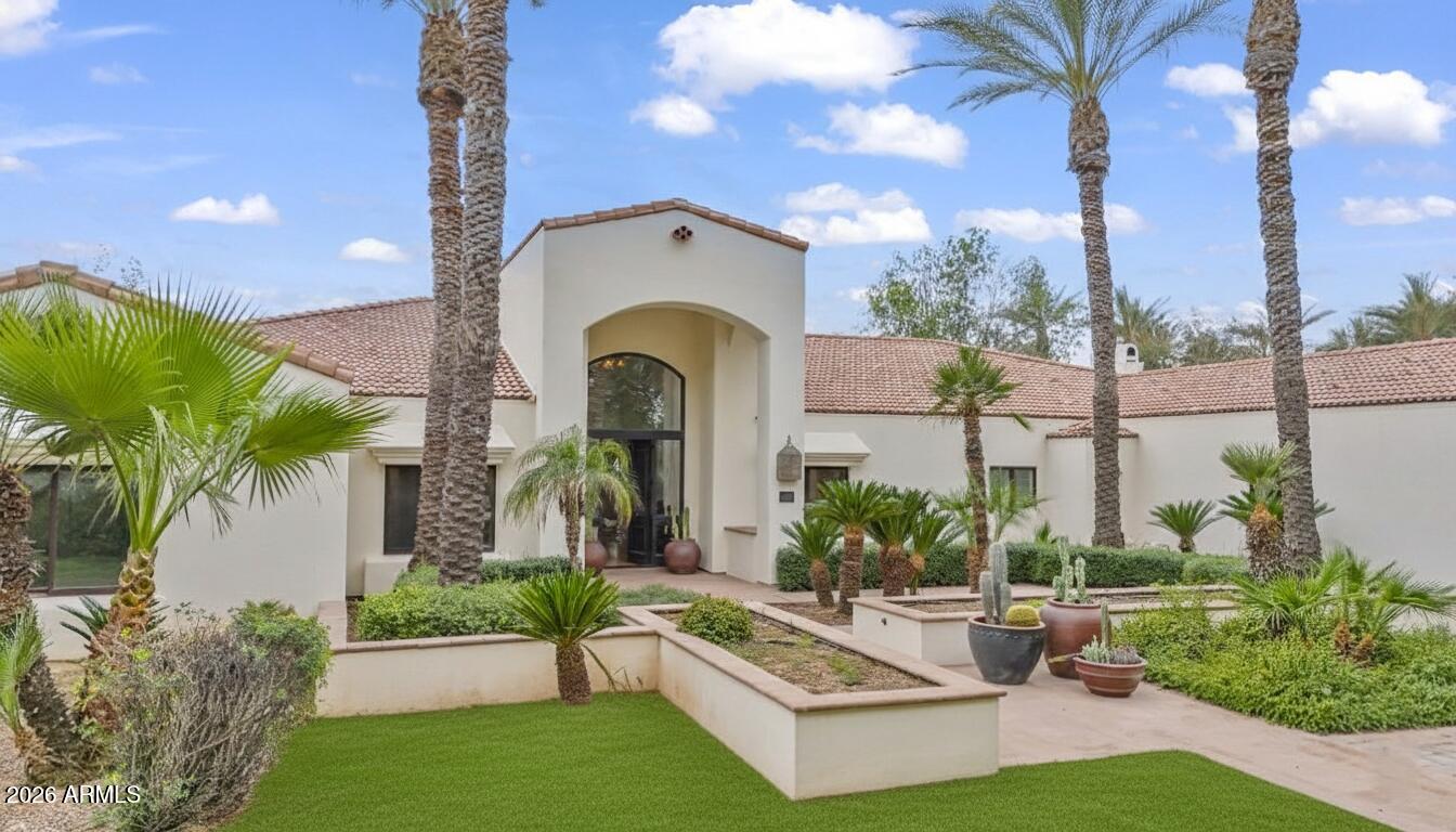 7475 E JACKRABBIT Road