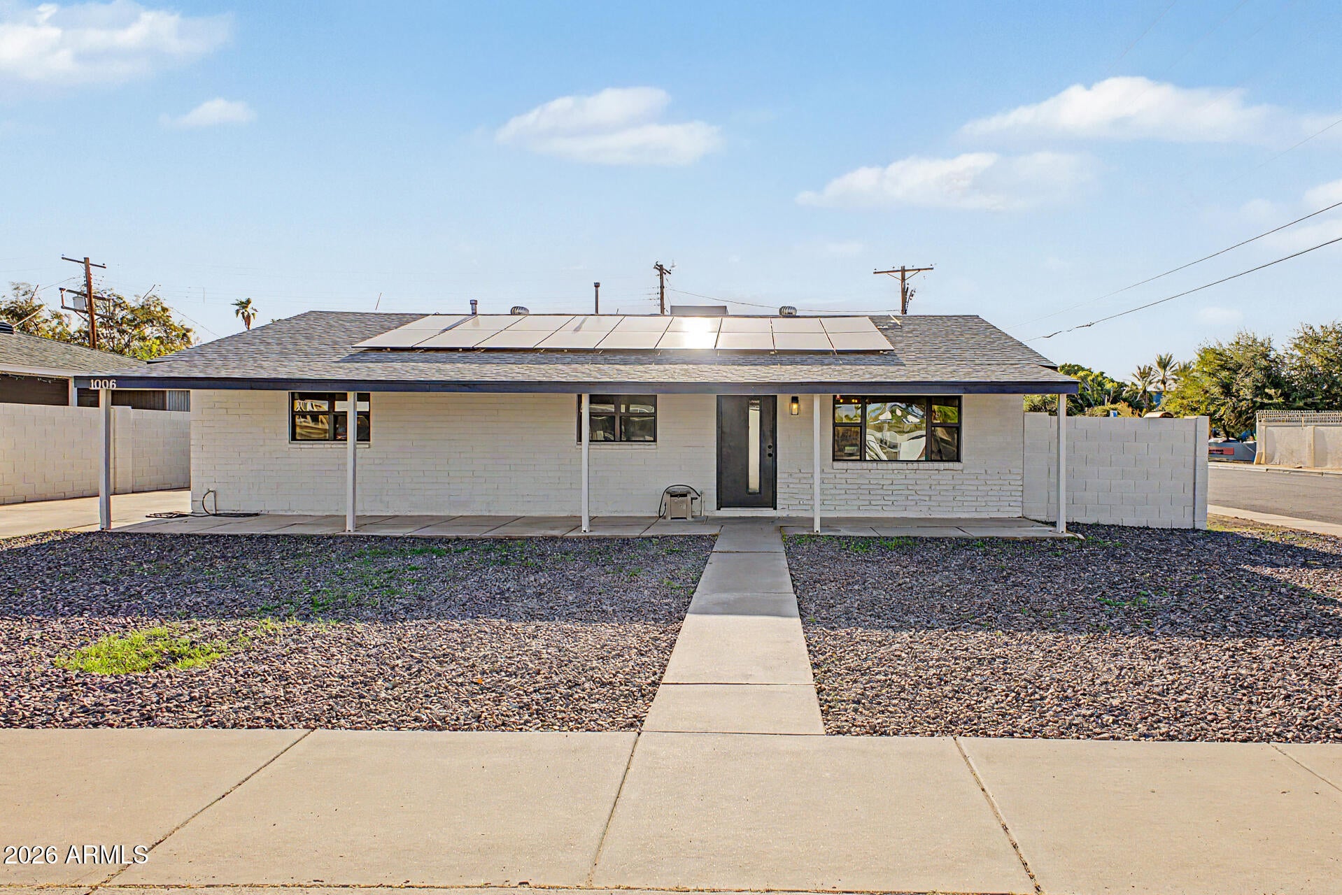 1006 S SIESTA Lane