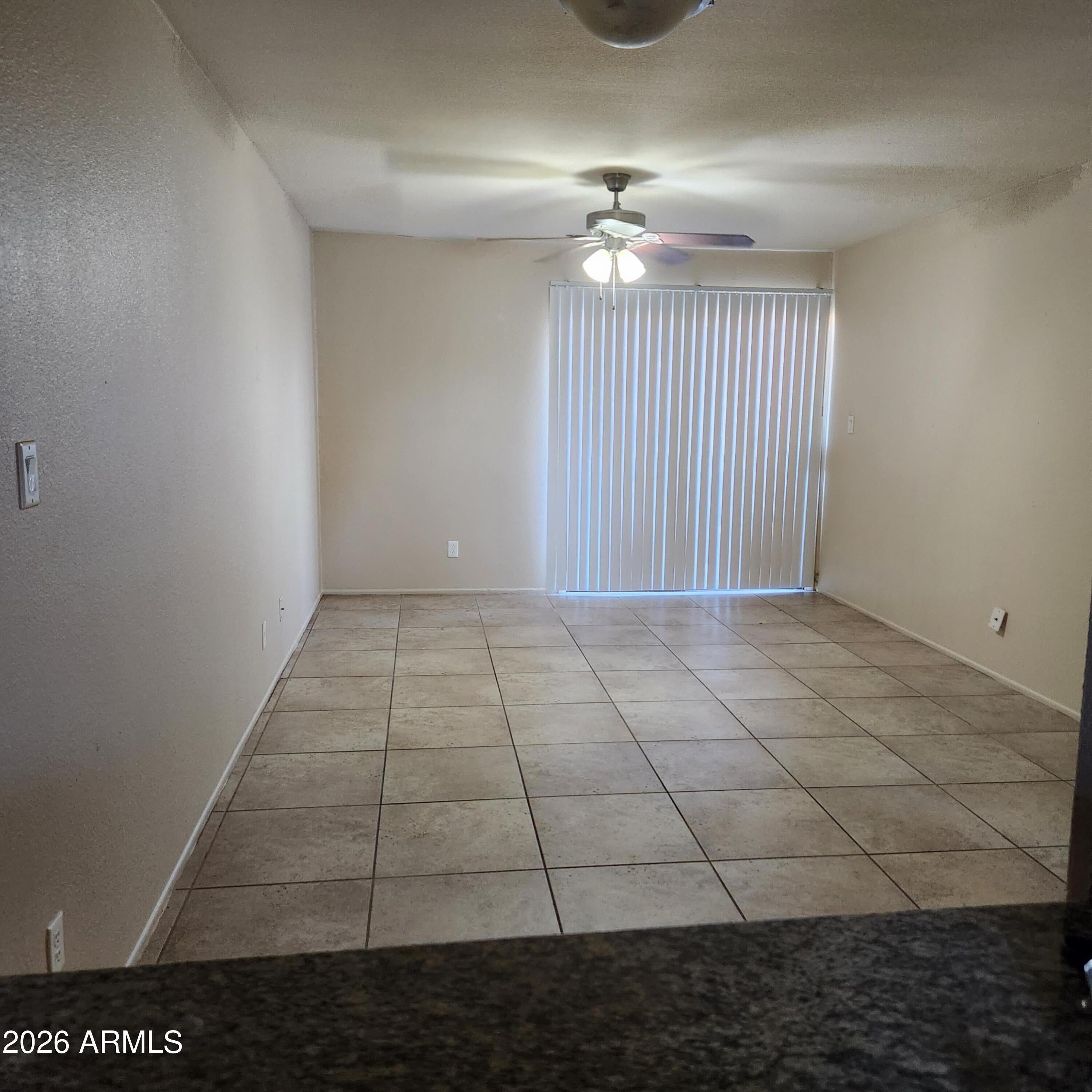 835 N GRANITE REEF Road 18
