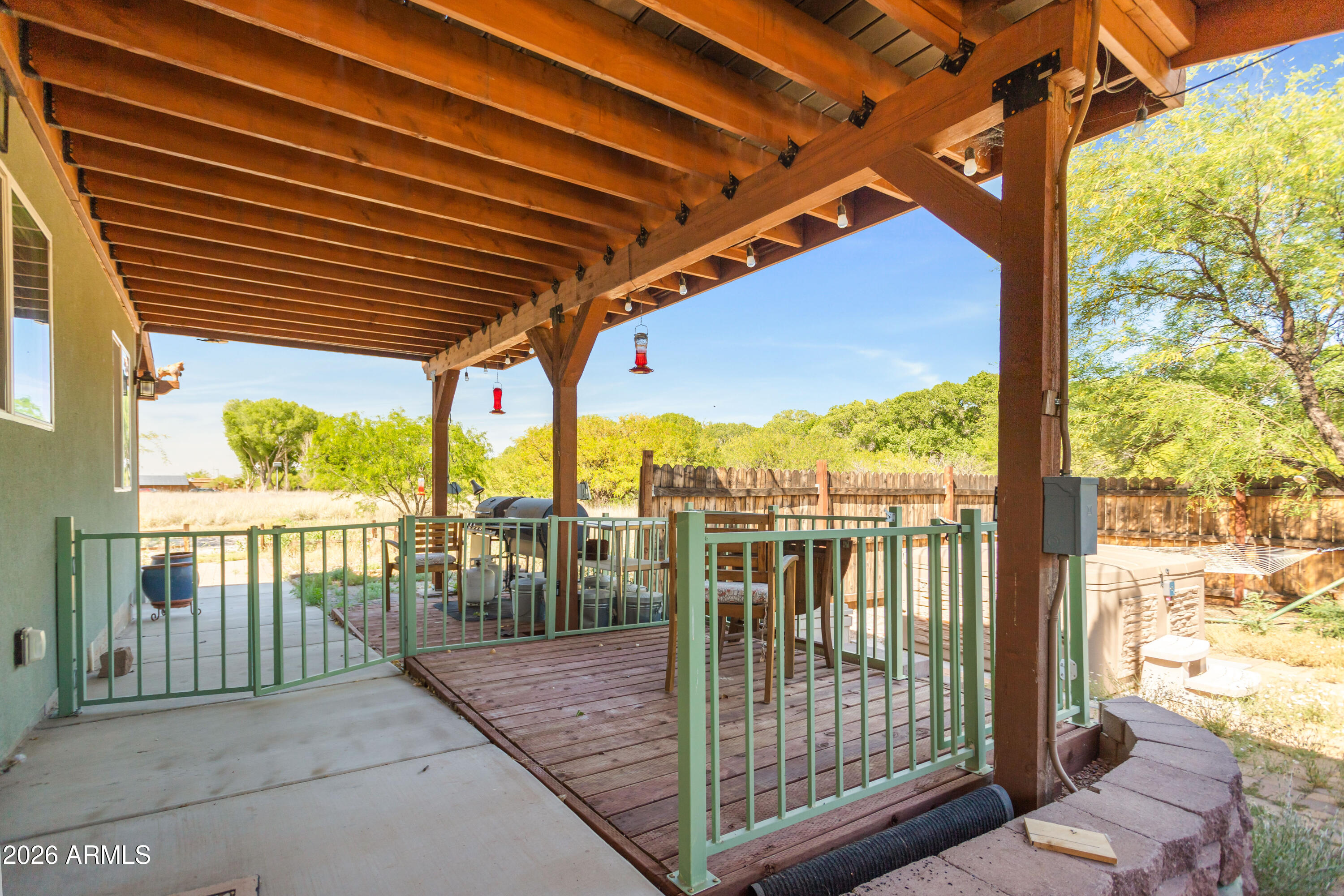N2SENENE EXC THEW W16.5' THEREOF SEC28-23-22 4.875AC - Residential