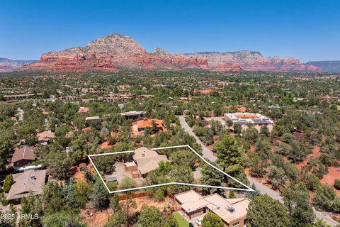 235 El Camino Grande -- Sedona AZ 86336