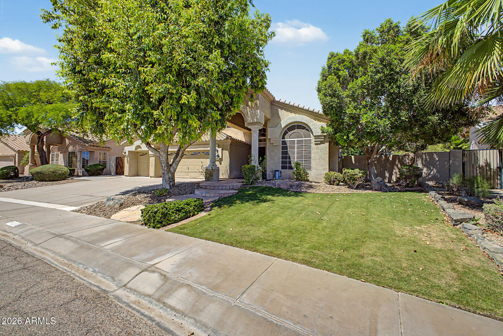 1310 W AMBERWOOD Drive