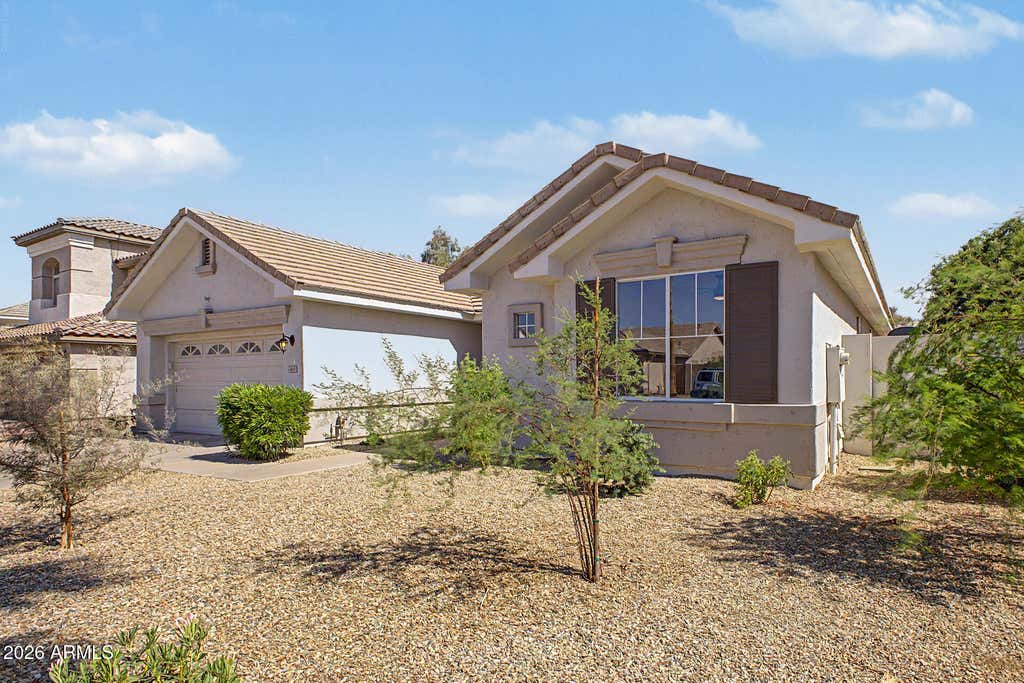 Photo of 1669 E Laredo Street, Chandler, AZ 85225 (MLS # 7052962)