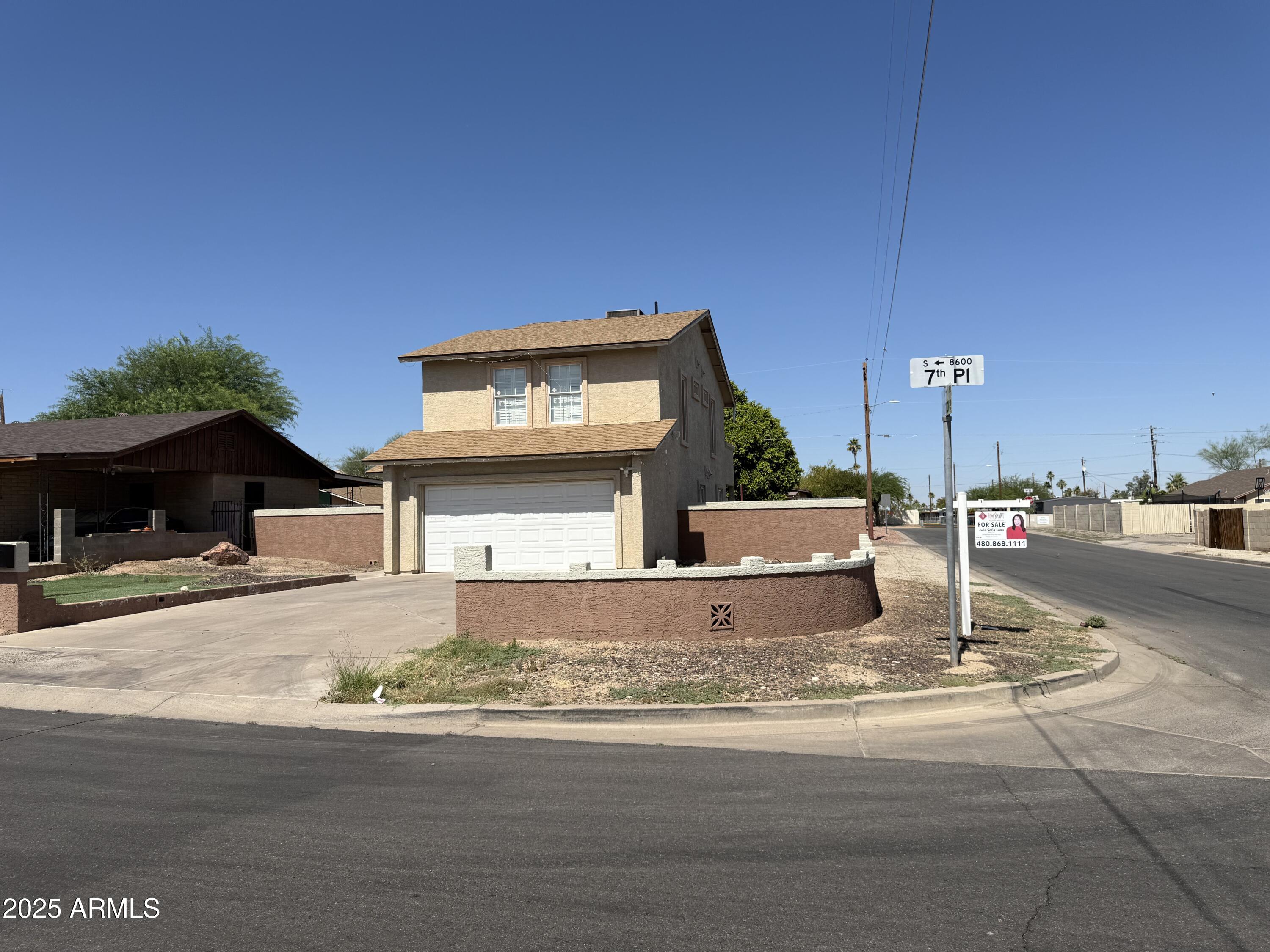 8602 S 7TH Place