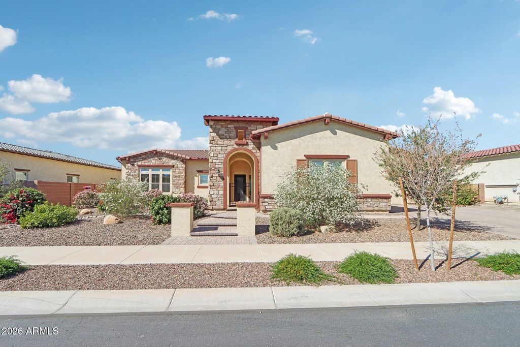 Photo of 21086 S 188th Place, Queen Creek, AZ 85142 (MLS # 6987693)