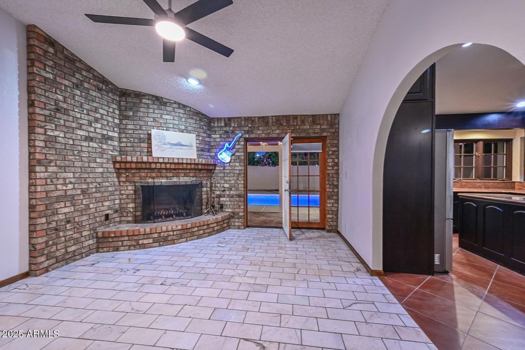listing image 56