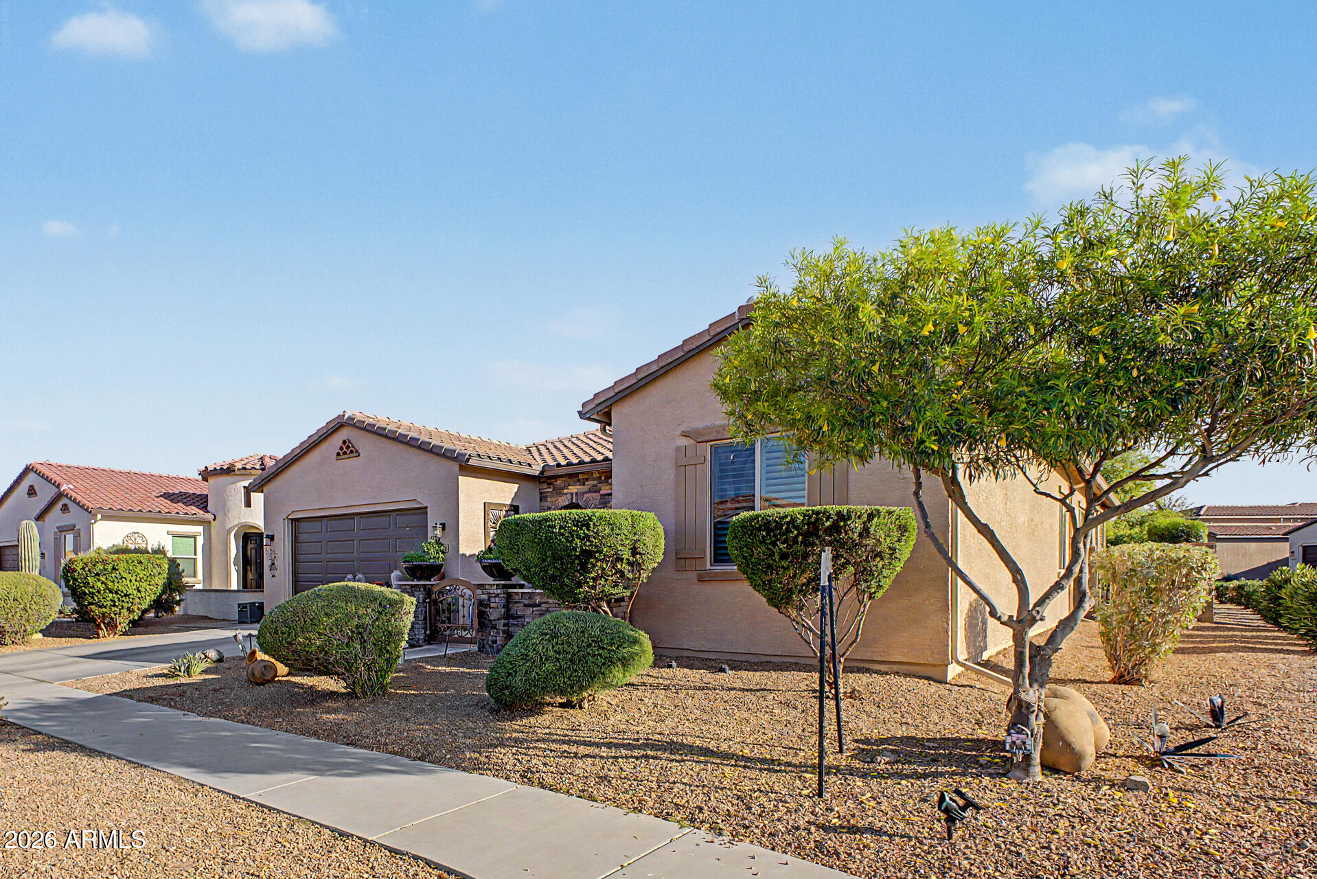2623 E MARCOS Drive