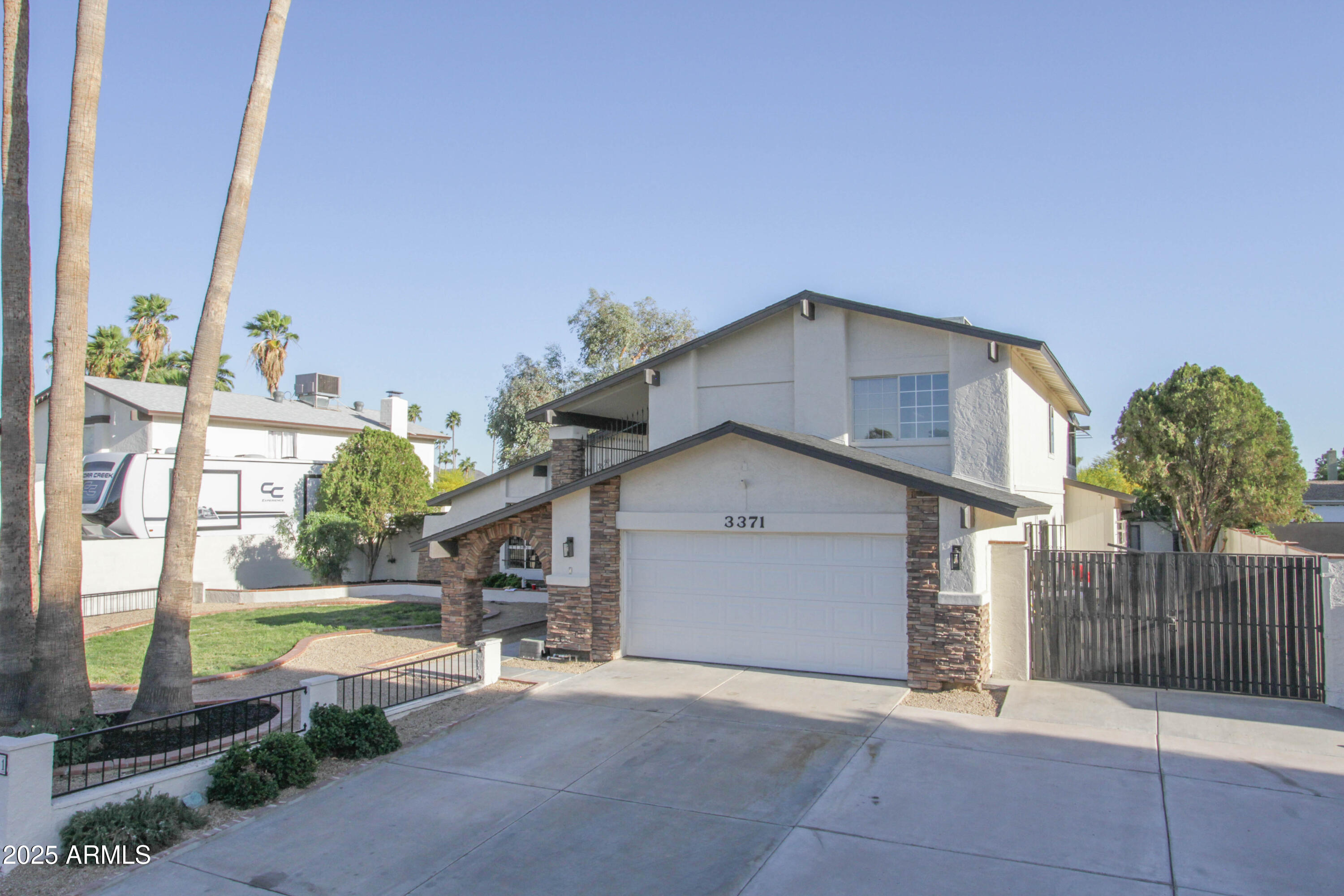 3371 W GRANDVIEW Road