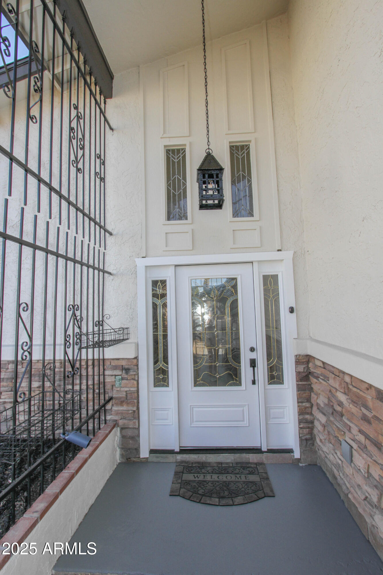 3371 W GRANDVIEW Road
