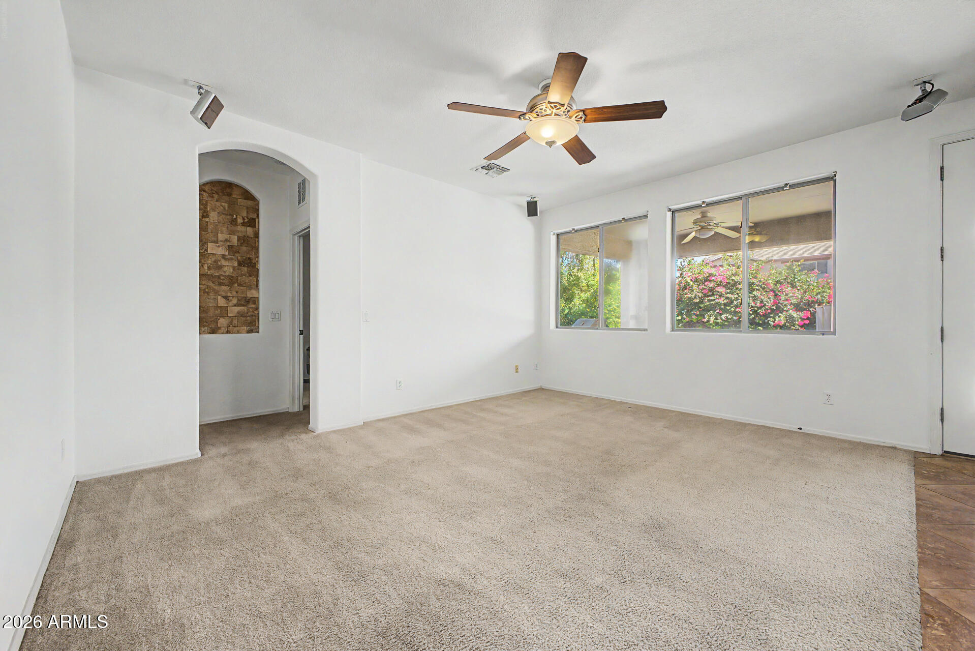 ROVEY FARM ESTATES - Residential