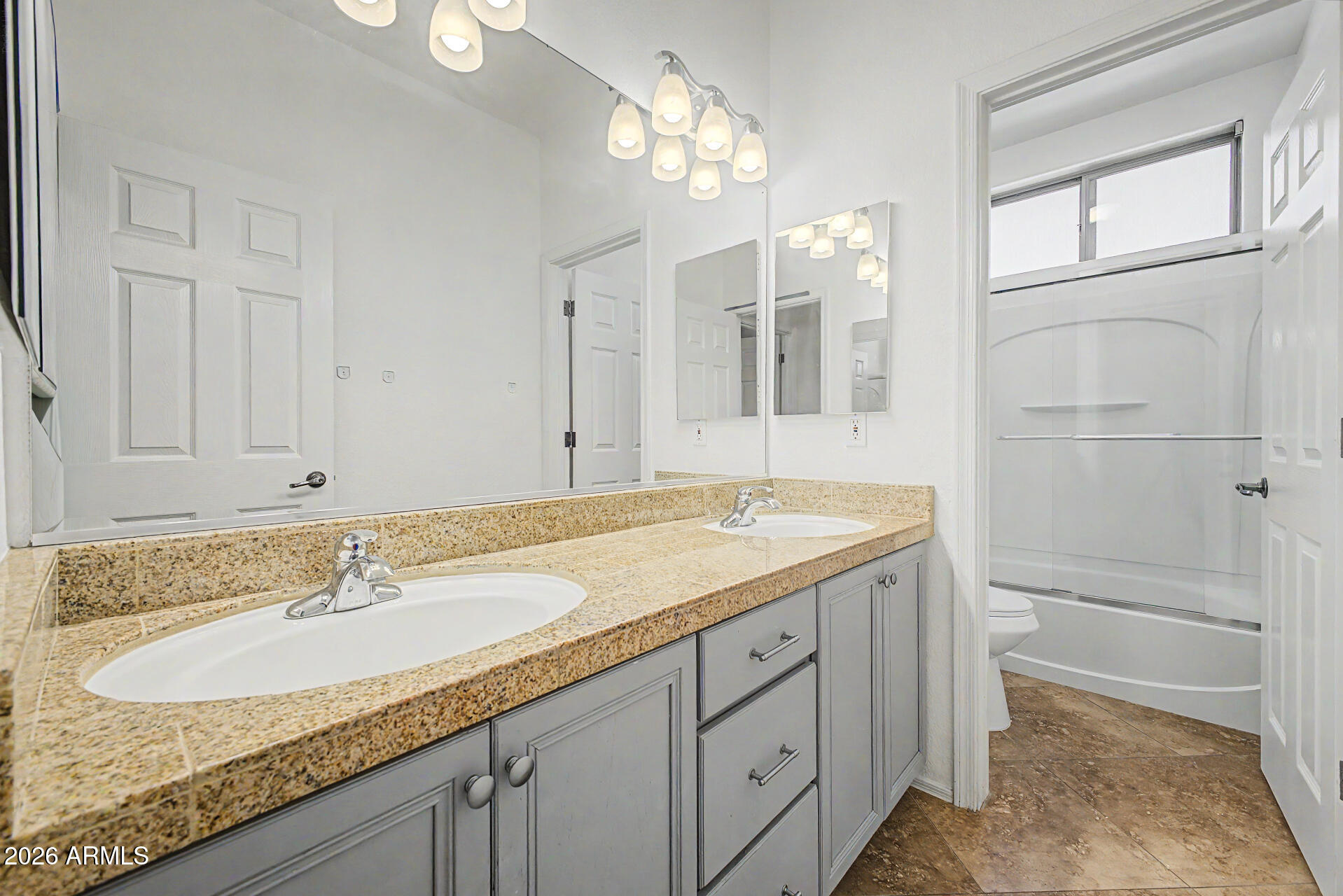 ROVEY FARM ESTATES - Residential