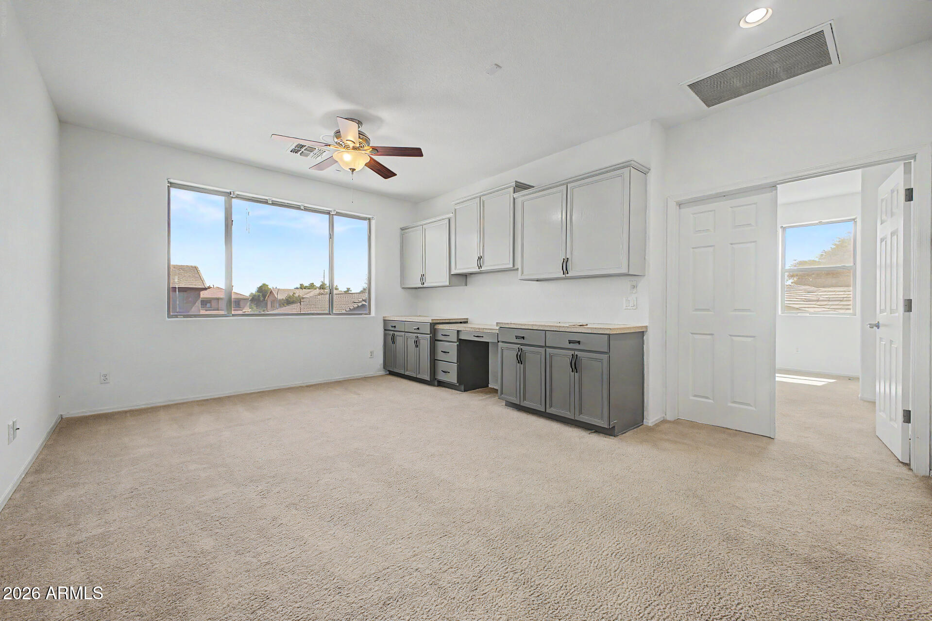 ROVEY FARM ESTATES - Residential