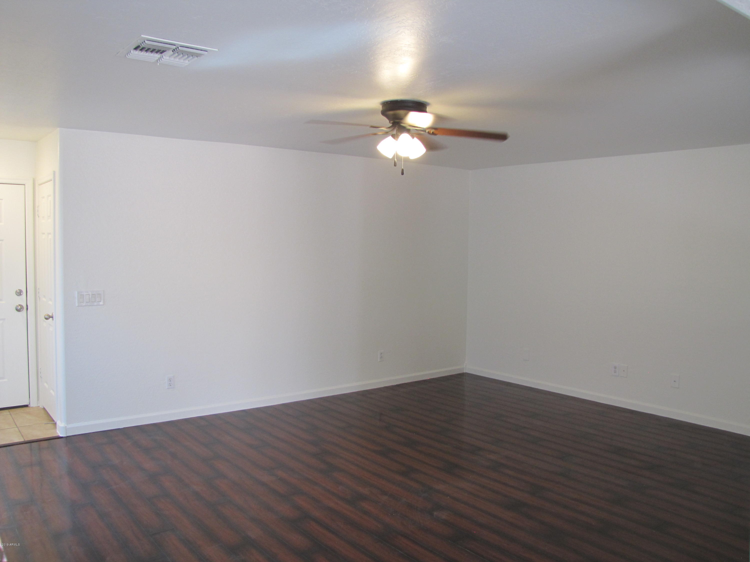 4740 E SILVERBELL Road