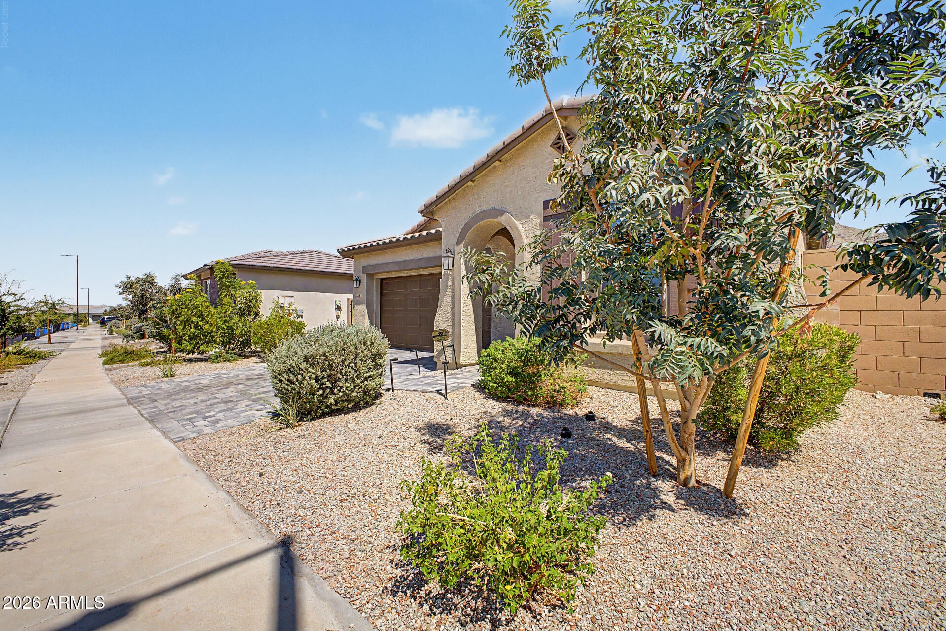 433 E SPIRIT Trail