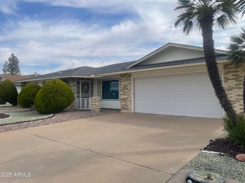 Photo of 13207 N Branding Iron Drive, Sun City, AZ 85351 (MLS # 7022073)
