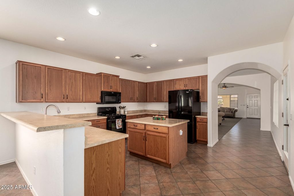 Photo of 13210 W Amelia Avenue, Litchfield Park, AZ 85340 (MLS # 6921308)