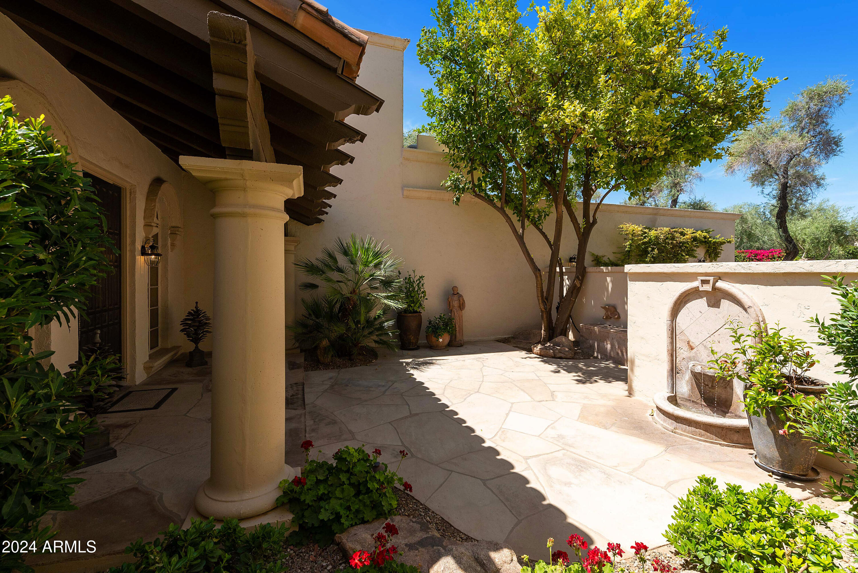 6701 N SCOTTSDALE Road 20