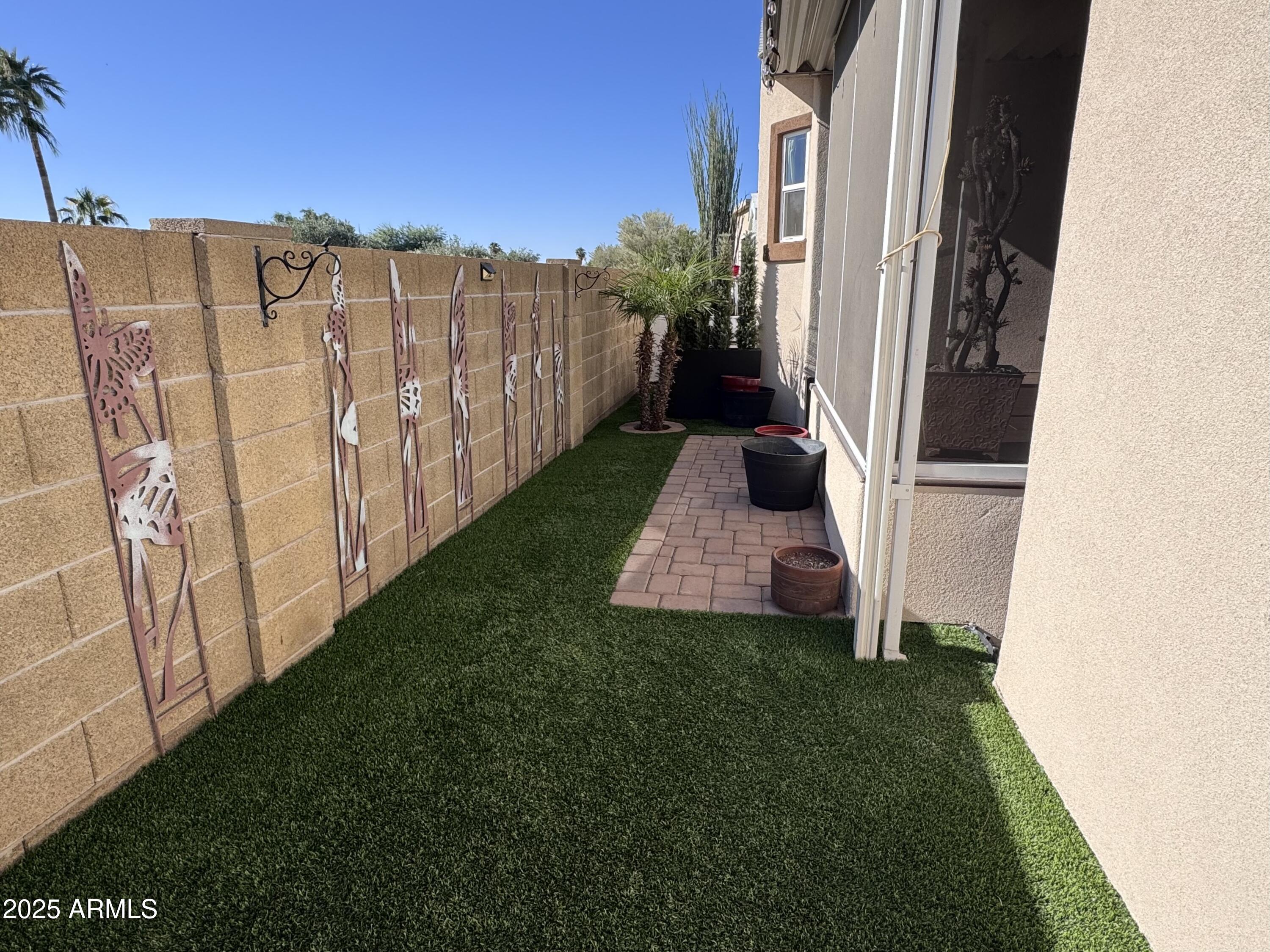 17200 W BELL Road 454