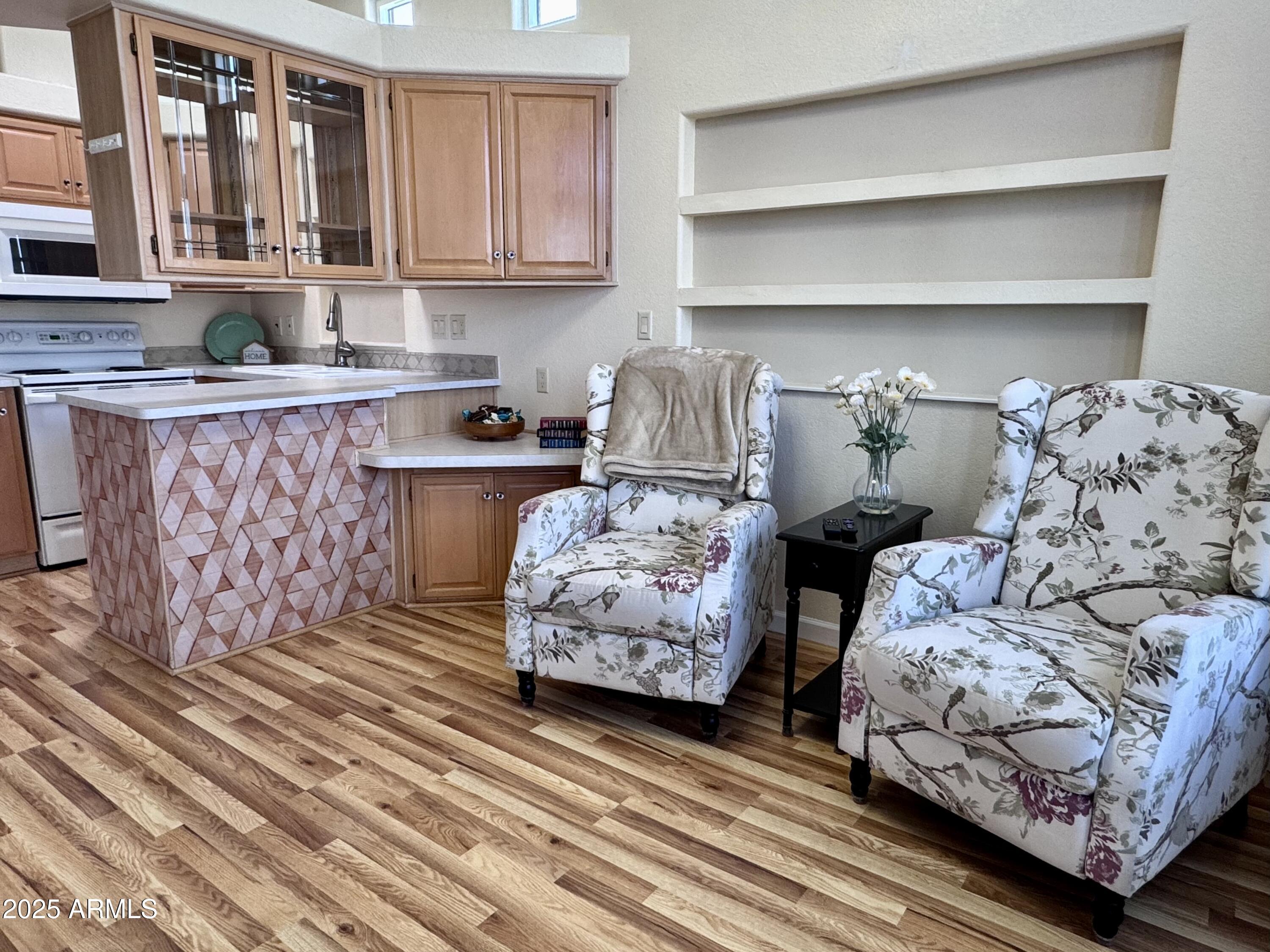 17200 W BELL Road 454