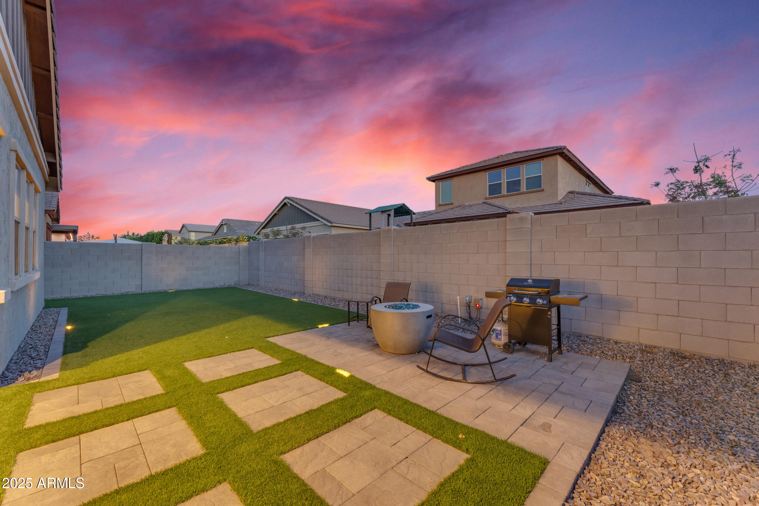 3859 E APPALOOSA Road