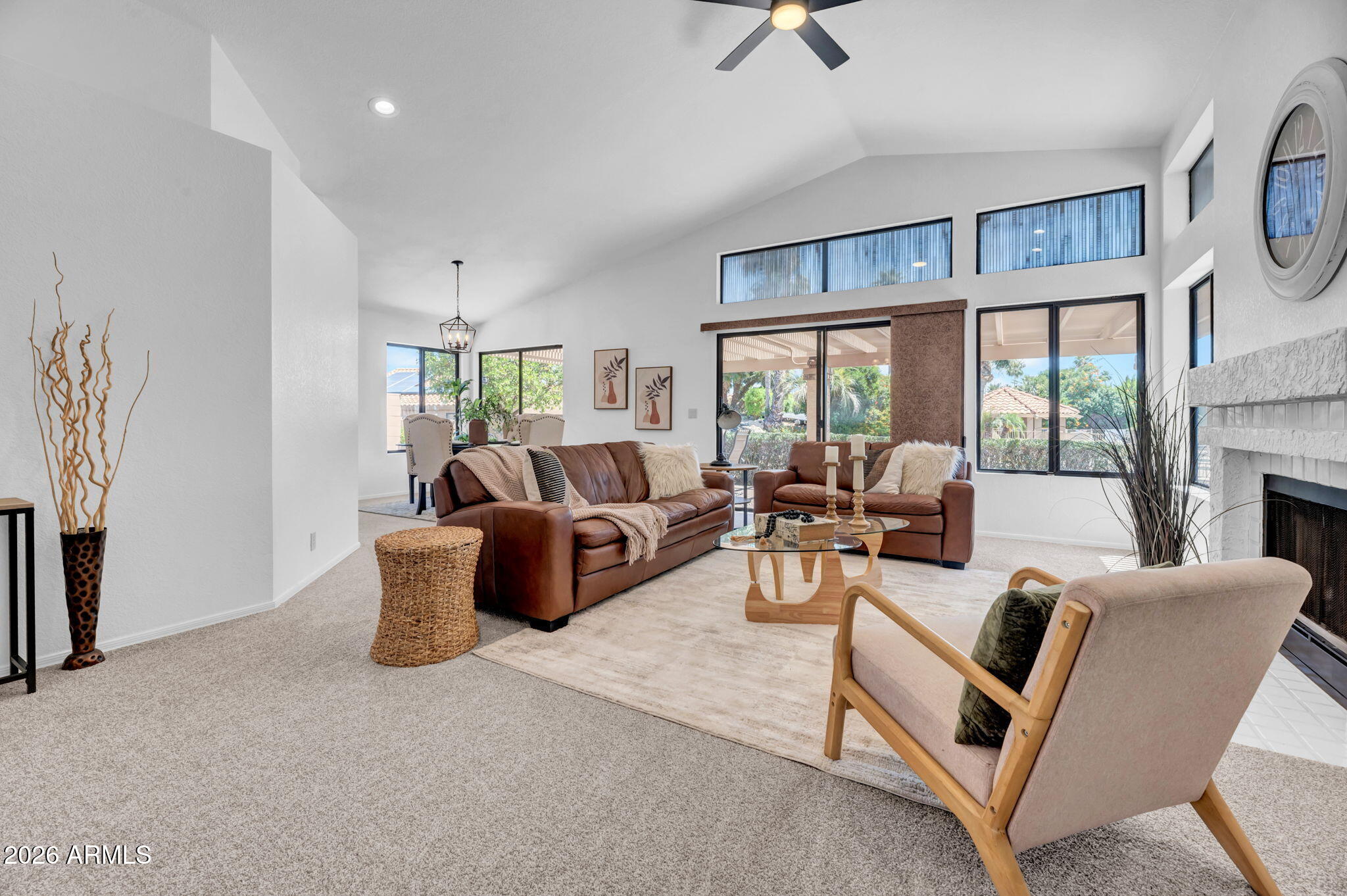9411 W KERRY Lane