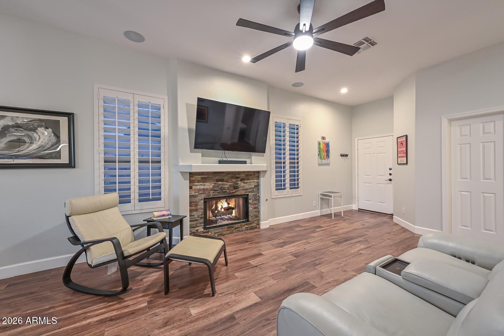 4236 E TETHER Trail