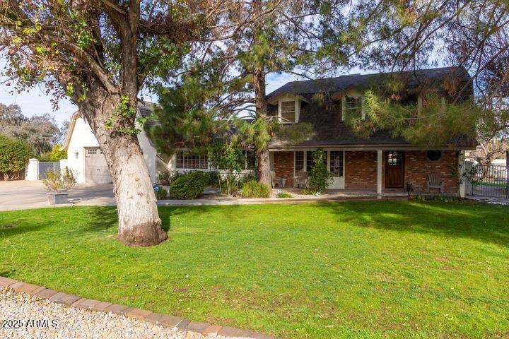 7624 W BANFF Lane