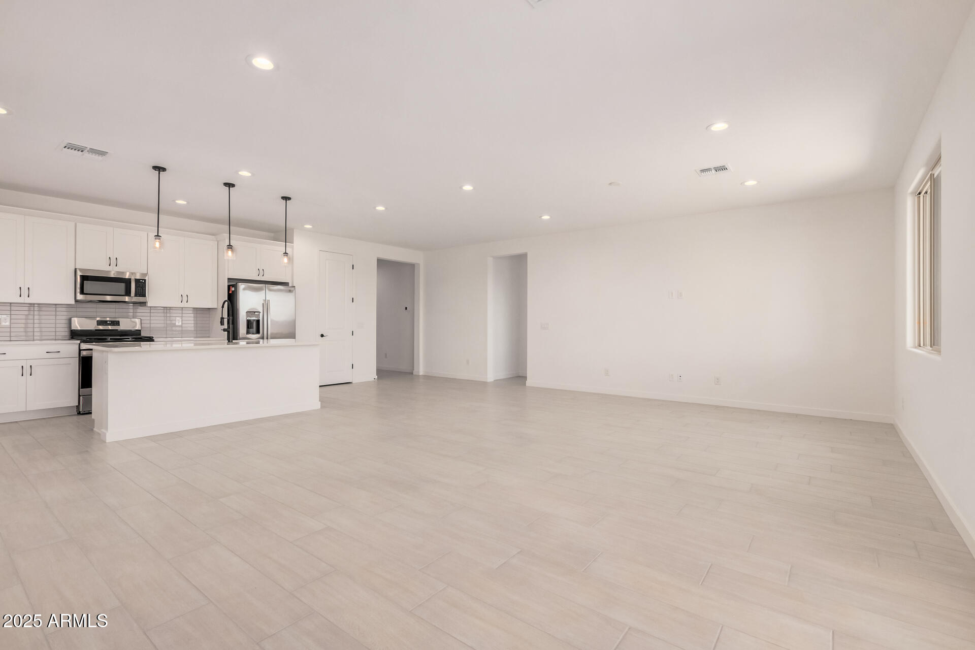 5454 W MANZANITA Drive