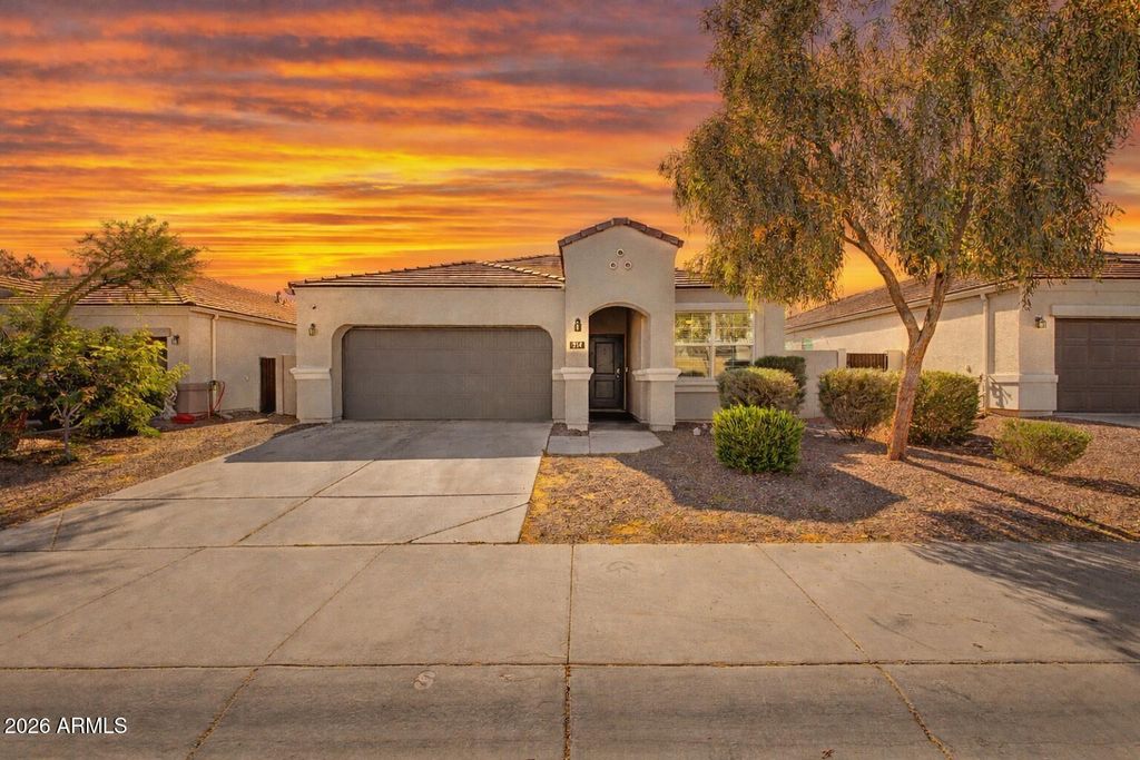 Photo of 214 N 190th Drive, Buckeye, AZ 85326 (MLS # 7015150)