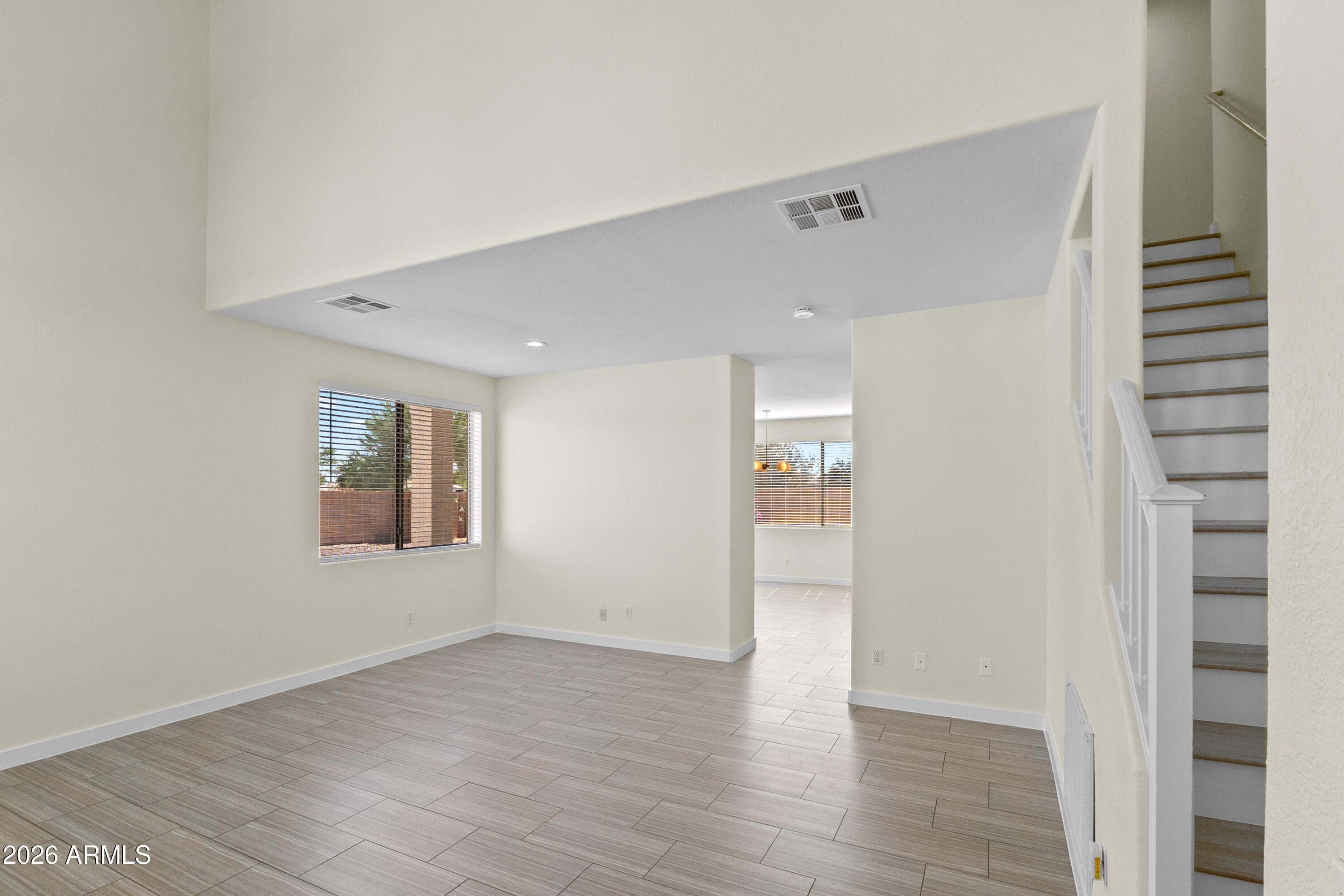 14369 W LEXINGTON Avenue