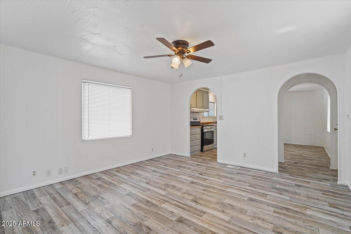 2121 N Center Street 184