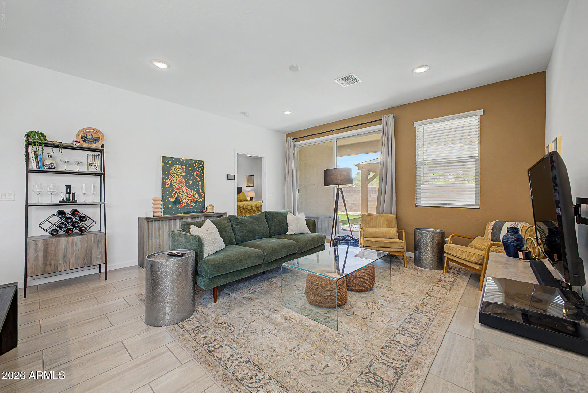 2564 E Alvaro Trail