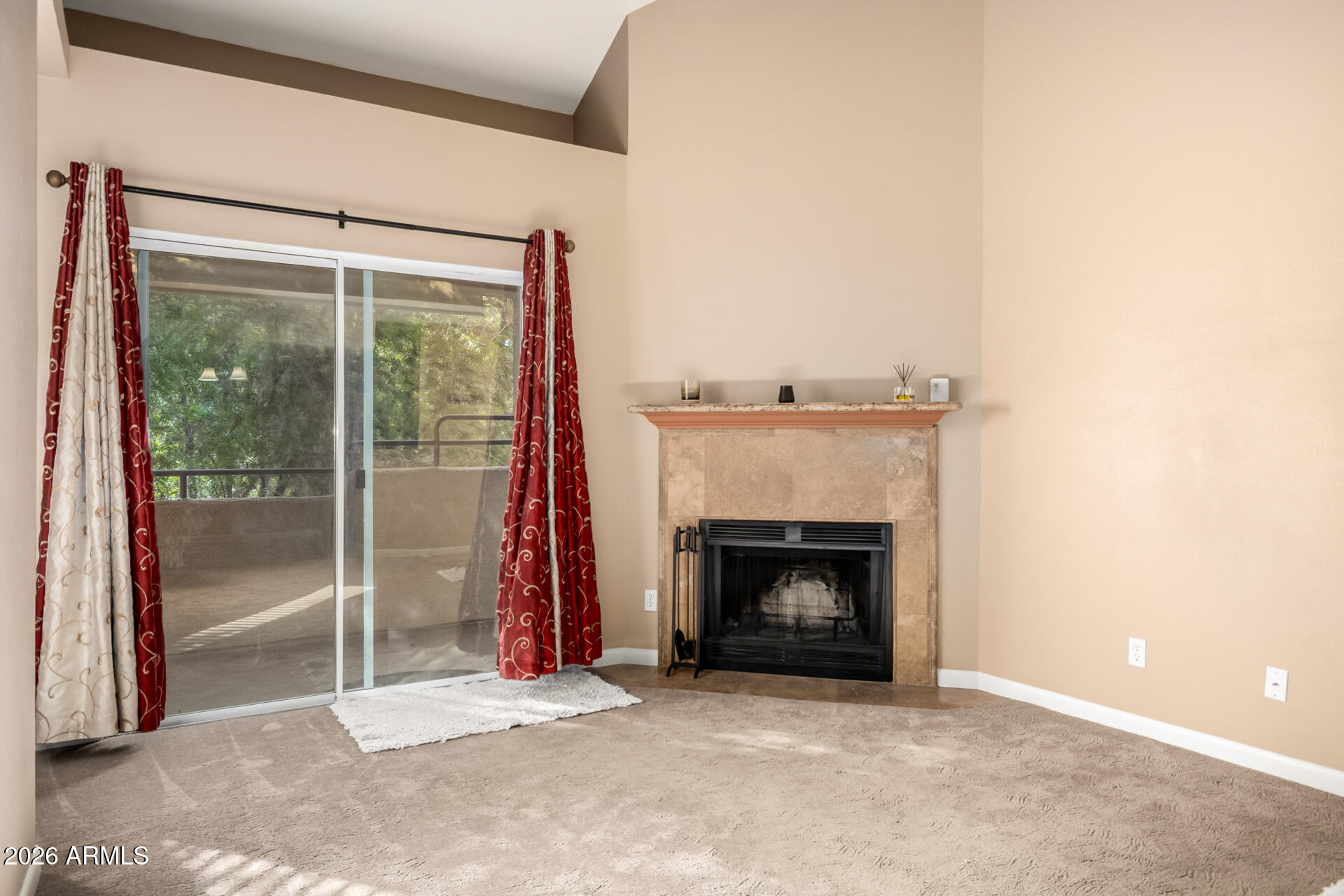 3845 E GREENWAY Road 211