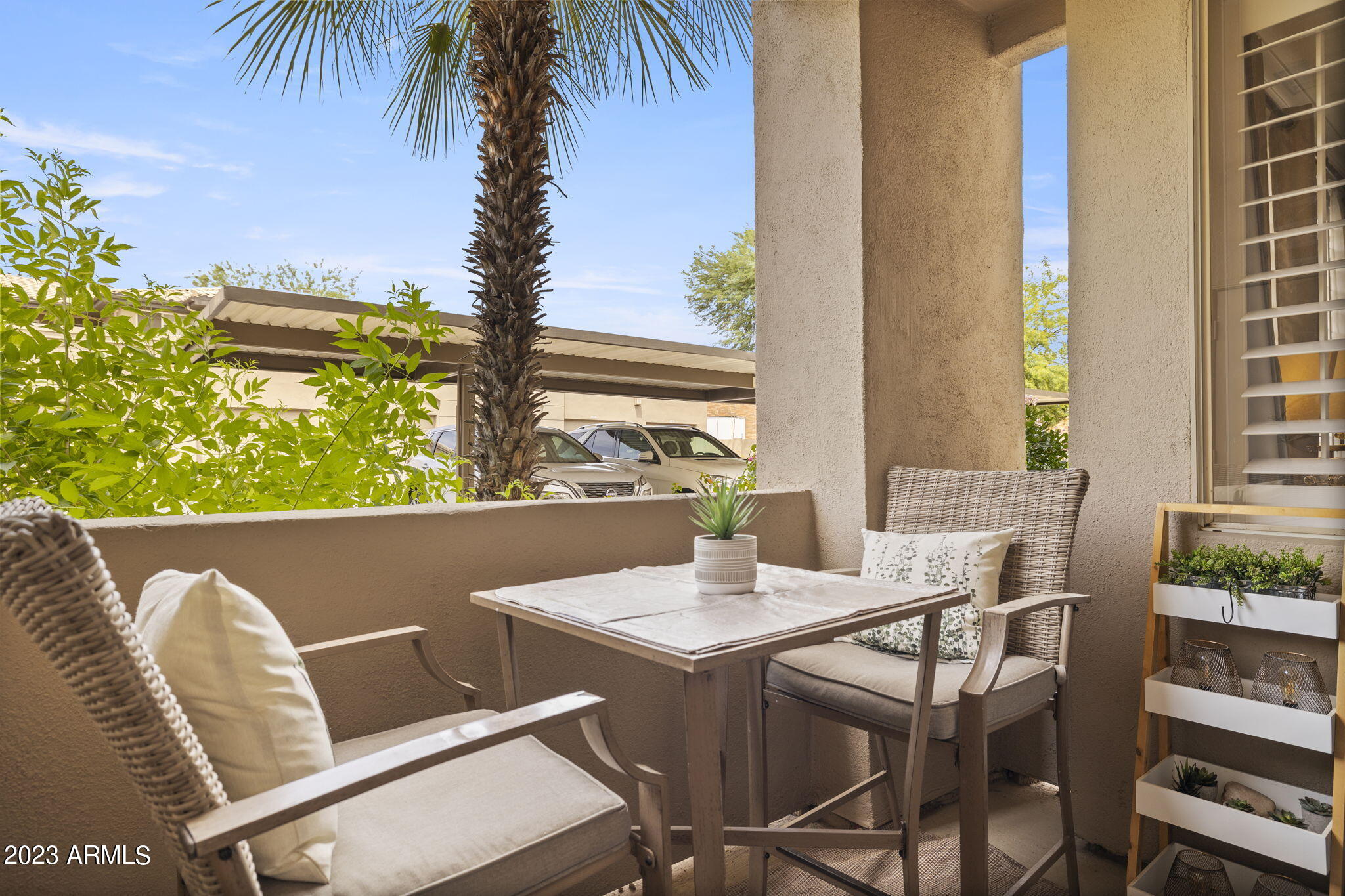 7009 E ACOMA Drive 1083