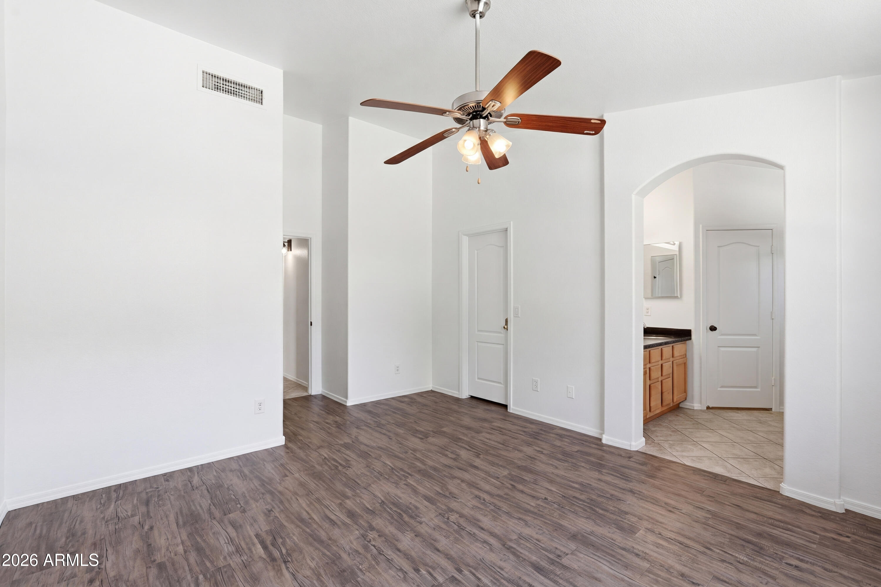 KEMPTON CROSSING - Residential