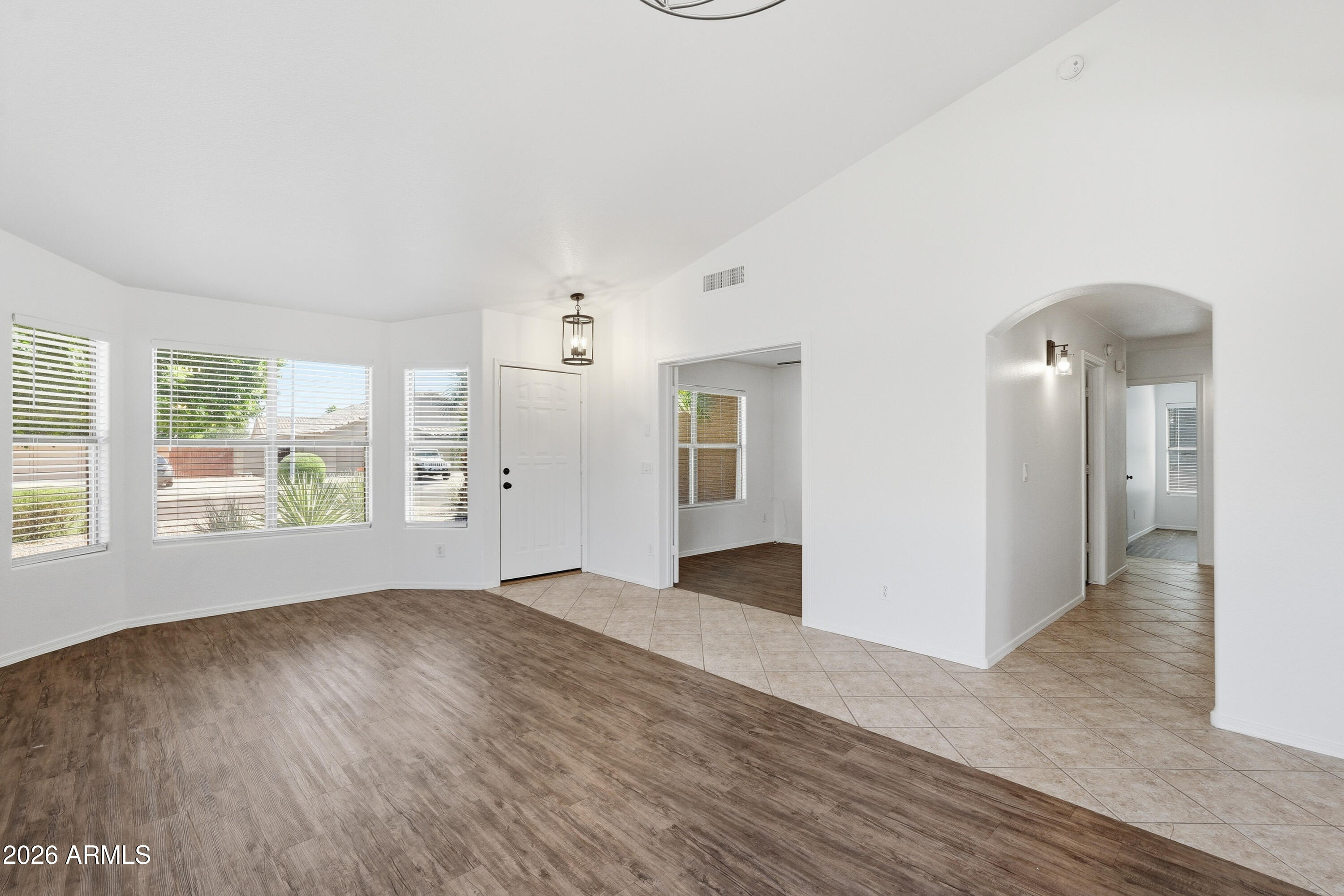KEMPTON CROSSING - Residential