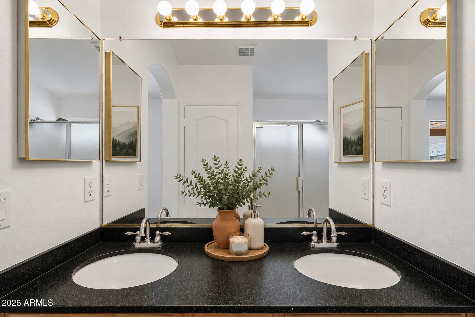KEMPTON CROSSING - Residential