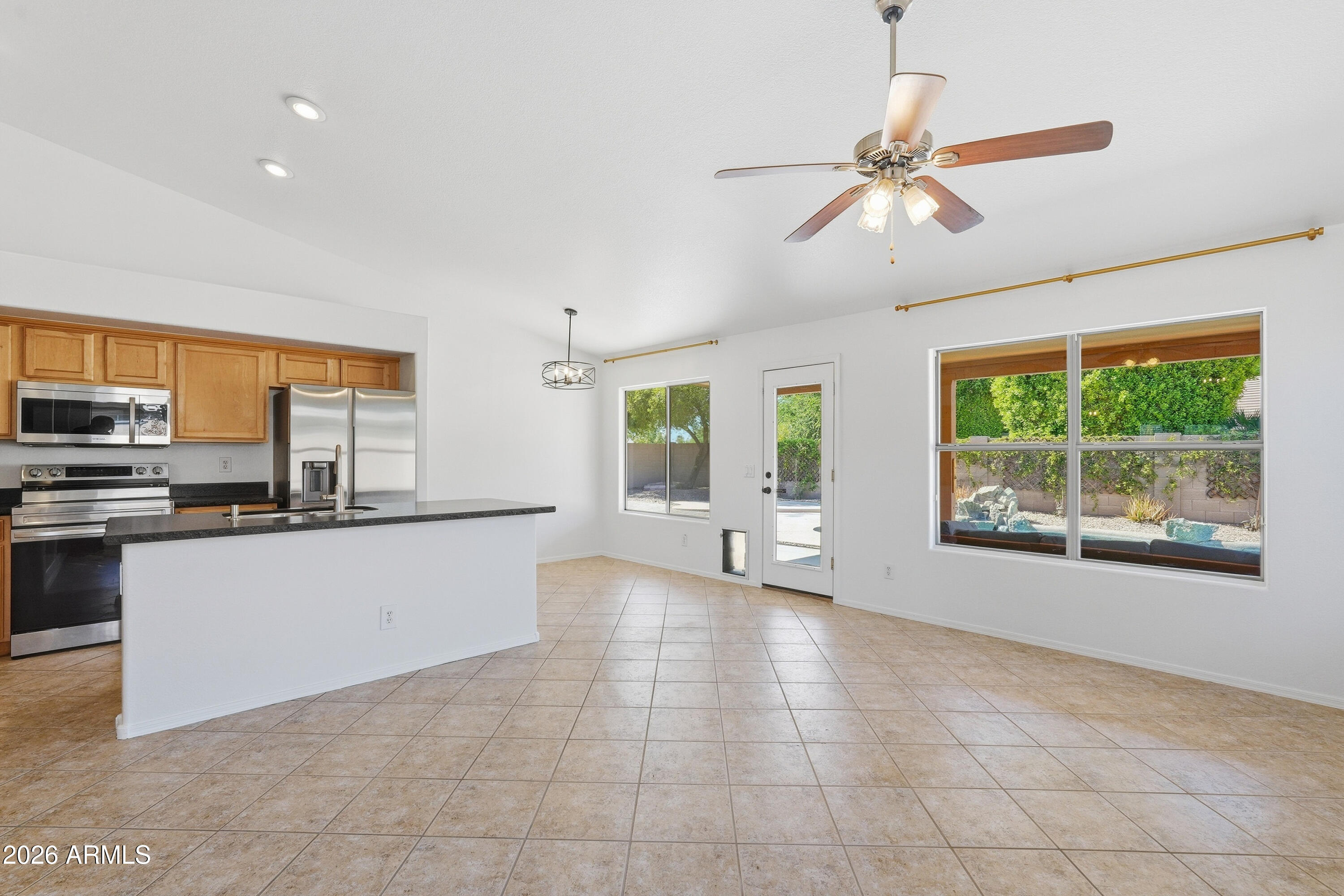 KEMPTON CROSSING - Residential