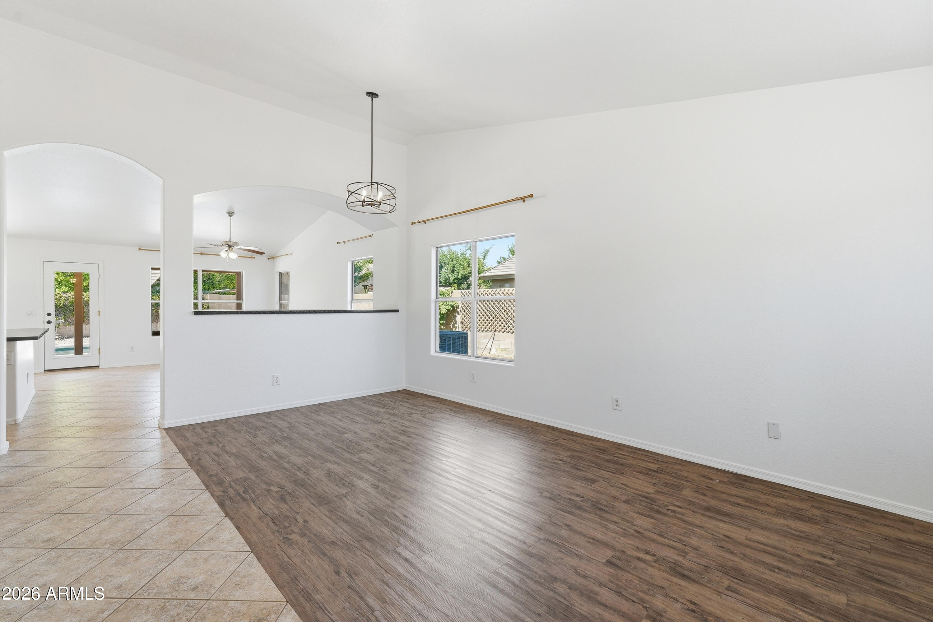 KEMPTON CROSSING - Residential