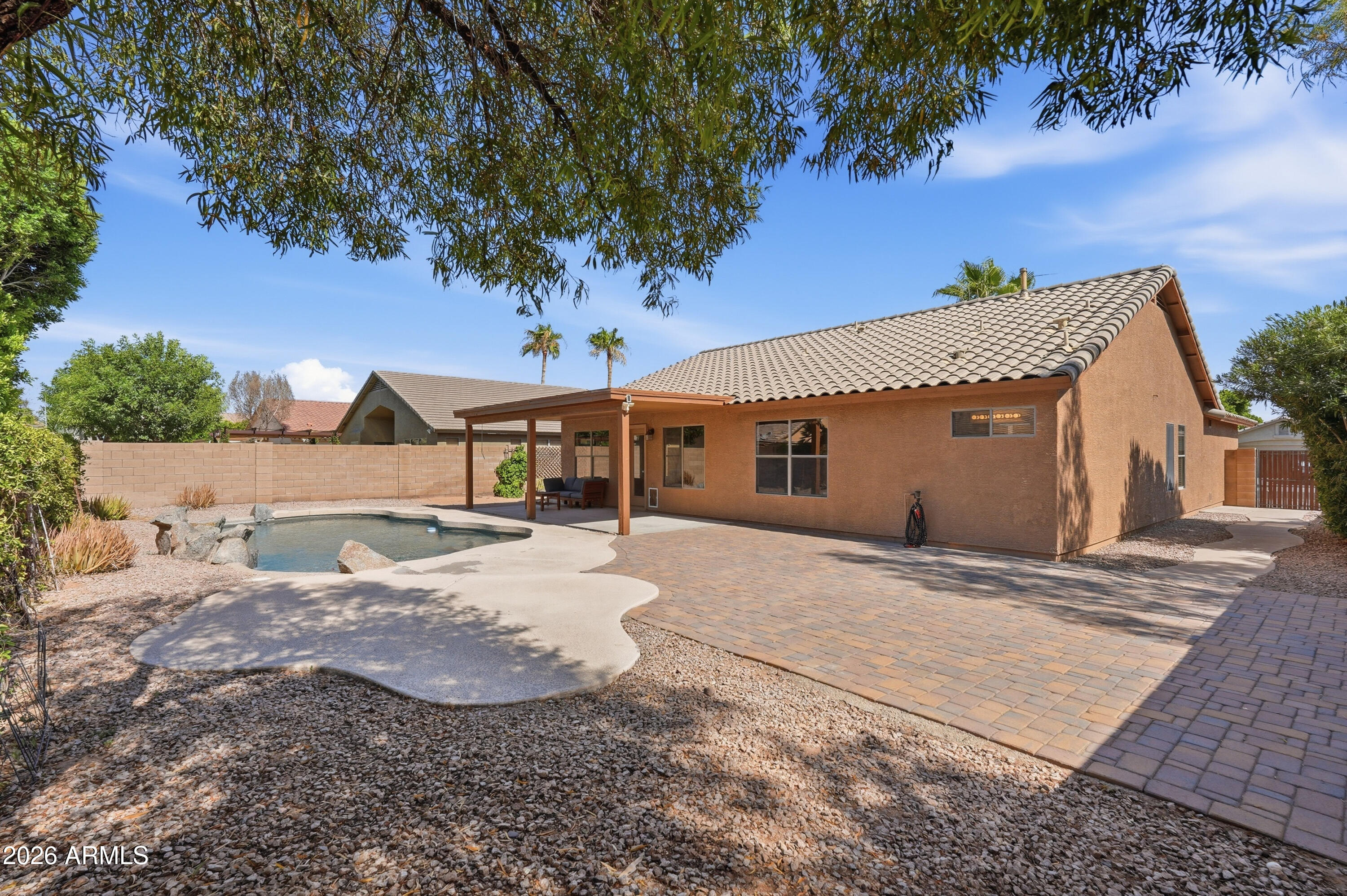 KEMPTON CROSSING - Residential