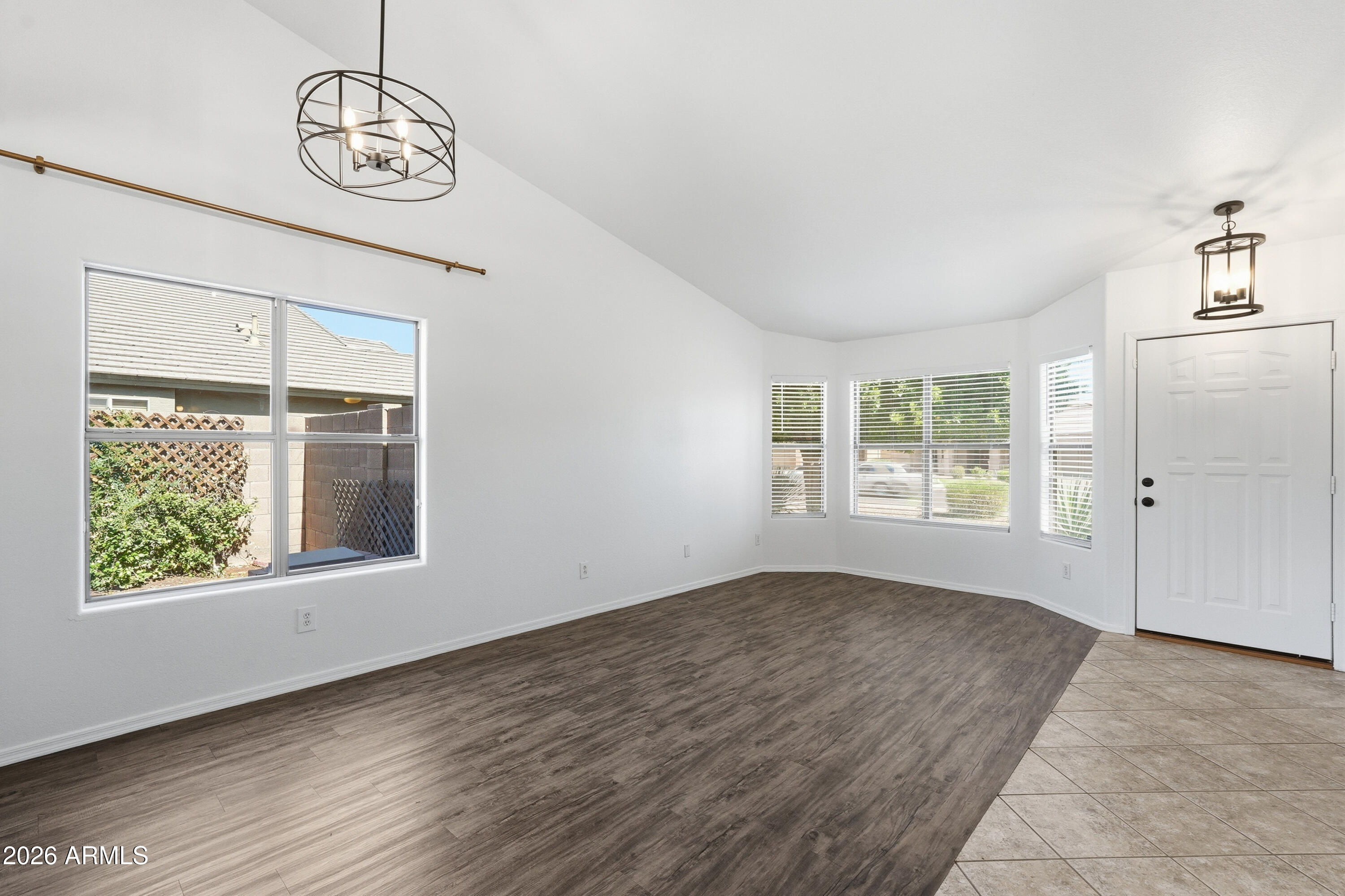 KEMPTON CROSSING - Residential