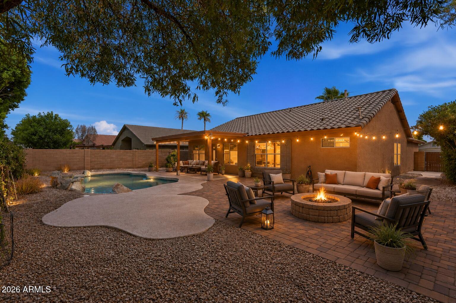 KEMPTON CROSSING - Residential
