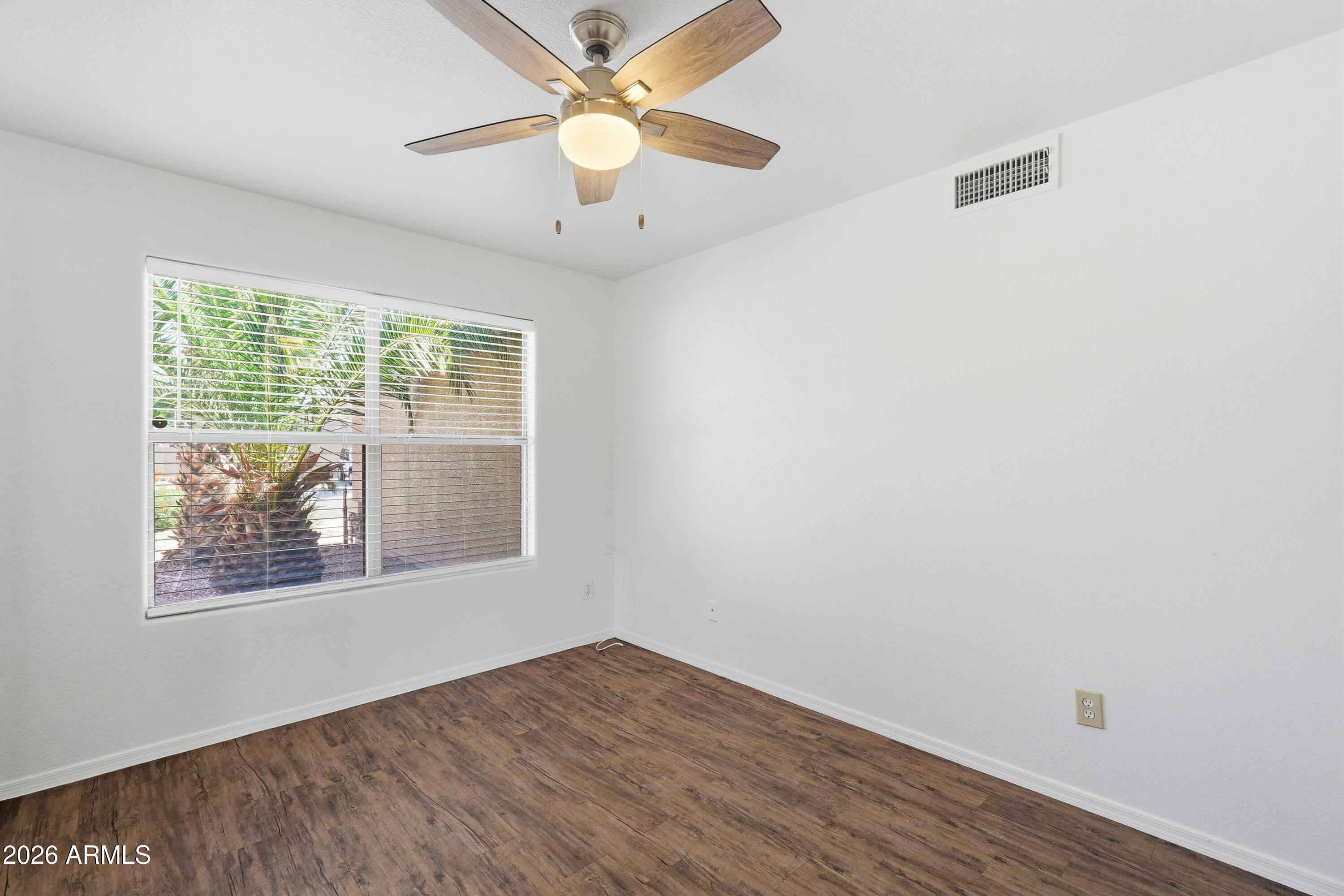 KEMPTON CROSSING - Residential